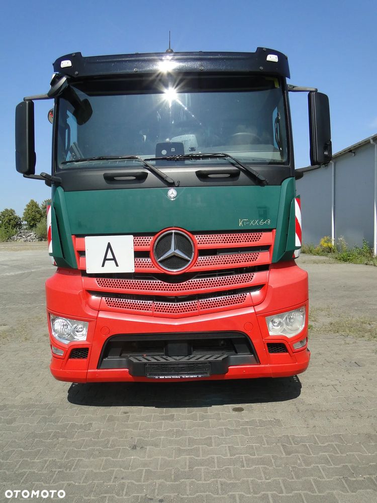 Mercedes-Benz Antos 2540 - 12