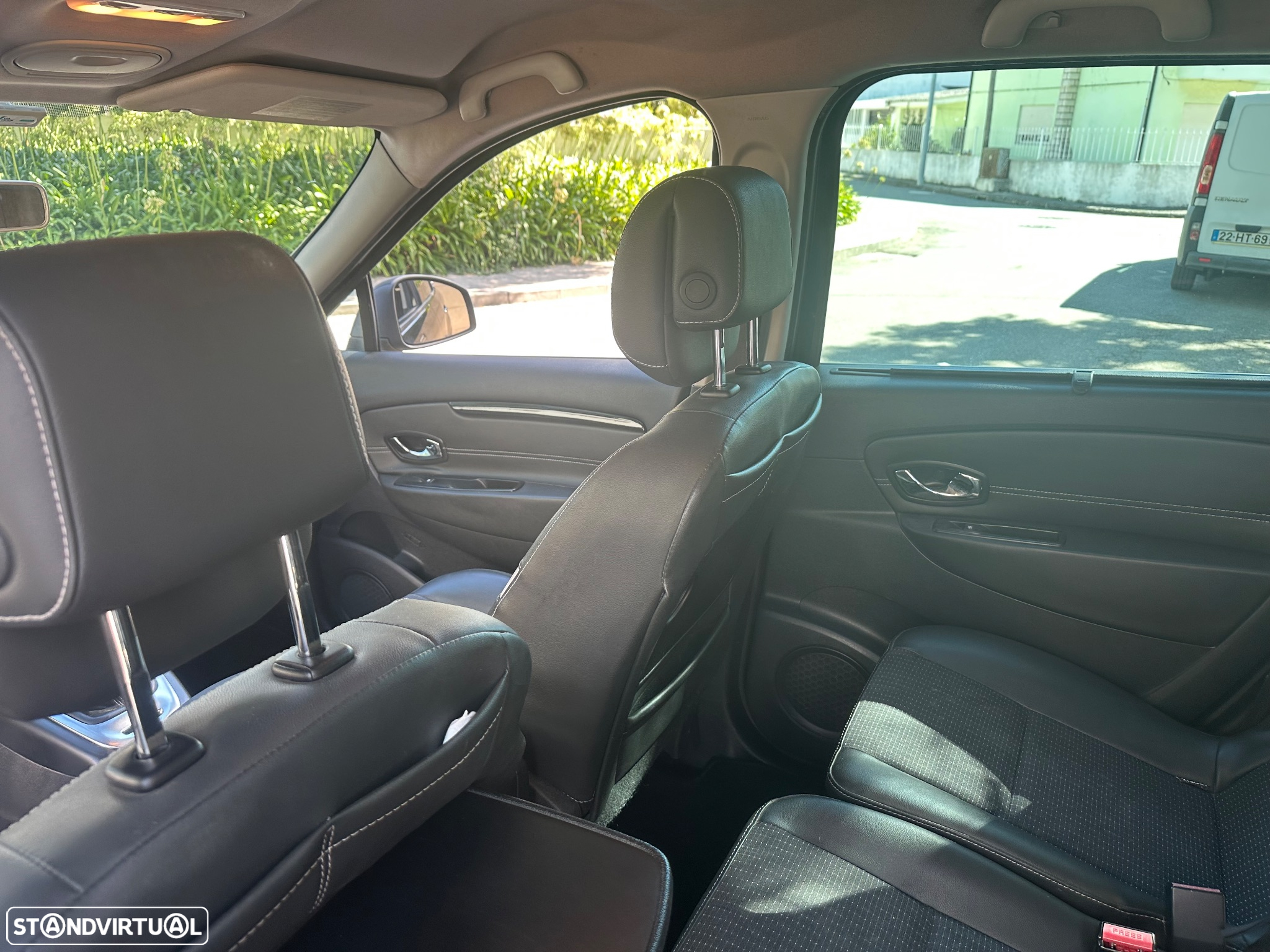 Renault Grand Scénic 1.5 dCi Bose Edition 7L - 24