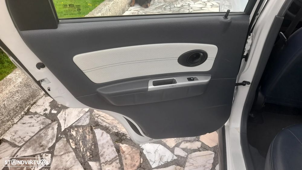 Chevrolet Matiz 1.0 U-Pulse - 28