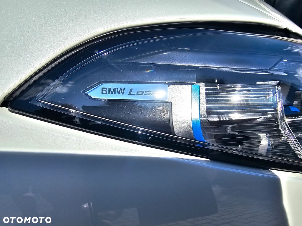 BMW Seria 8 - 5