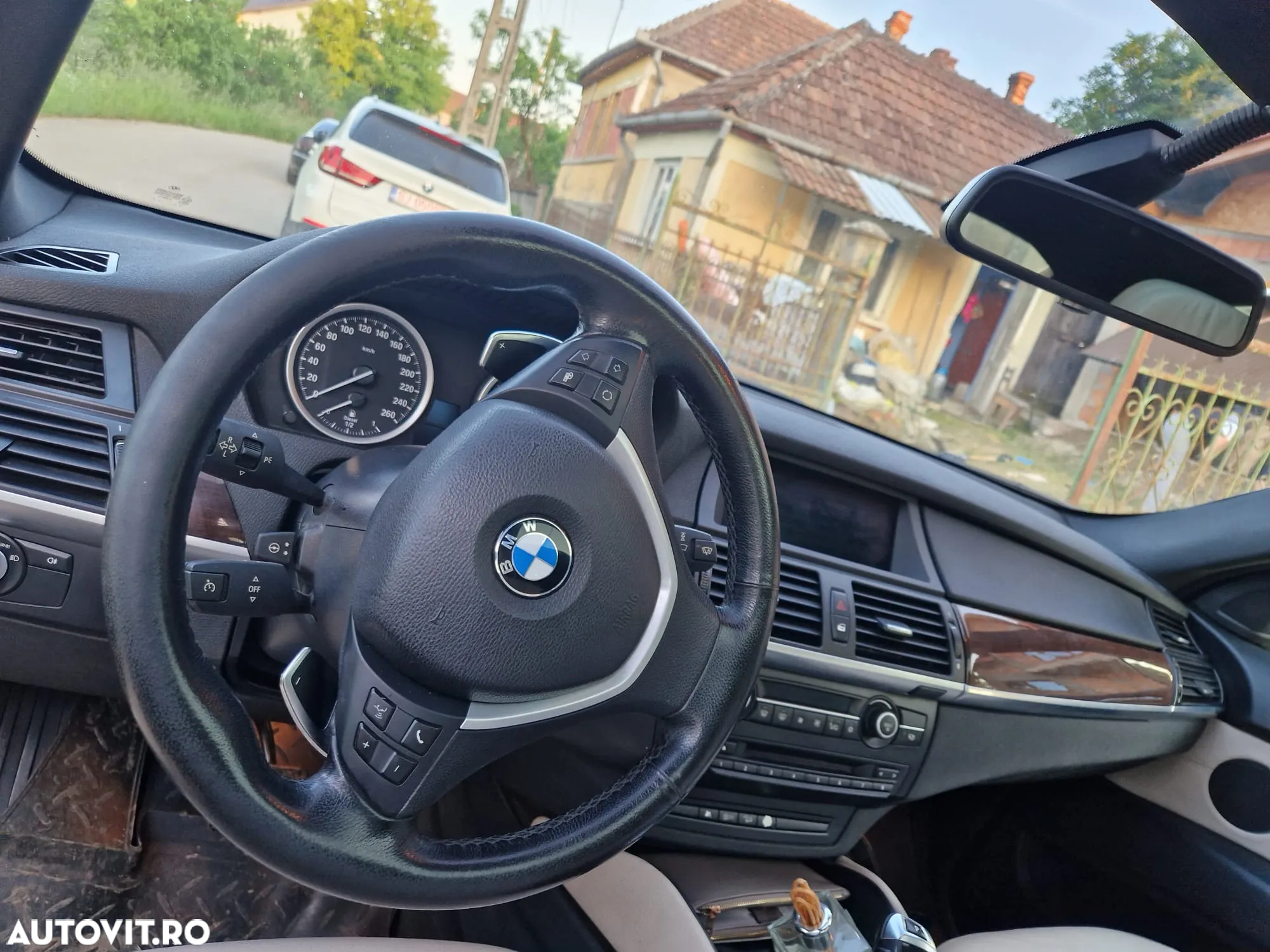 BMW X6 xDrive40d - 8