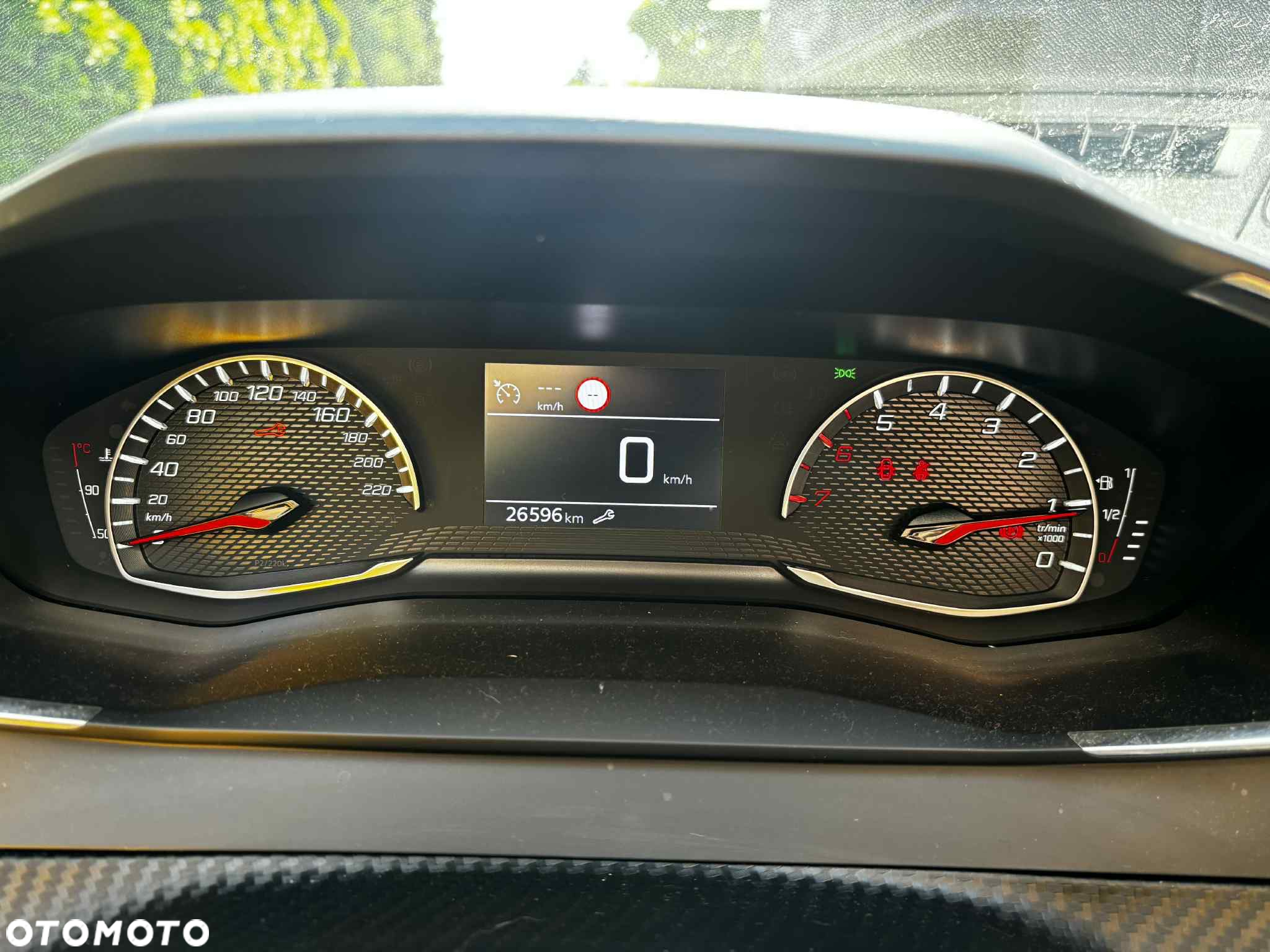 Peugeot 208 - 7
