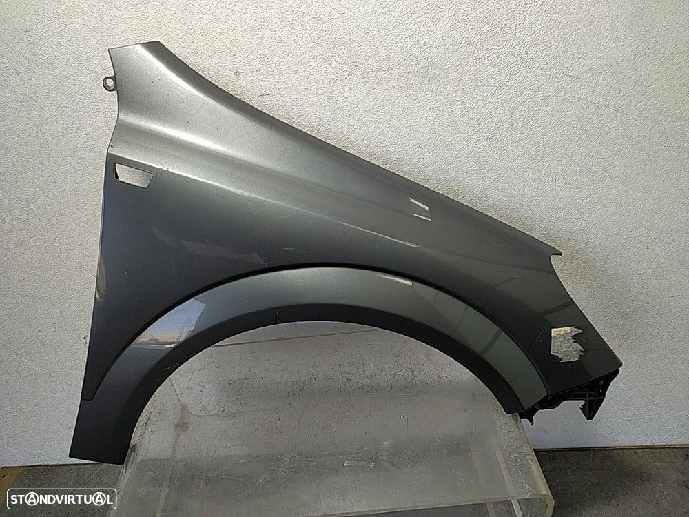 Guarda Lamas Direito Opel Astra H Combi (A04) - 1
