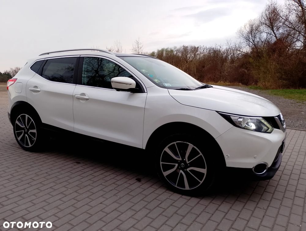Nissan Qashqai 1.6 dCi Tekna S&S - 4