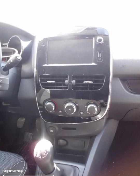 Peças Renault Clio IV (BH) 2012 a 2016 - 35