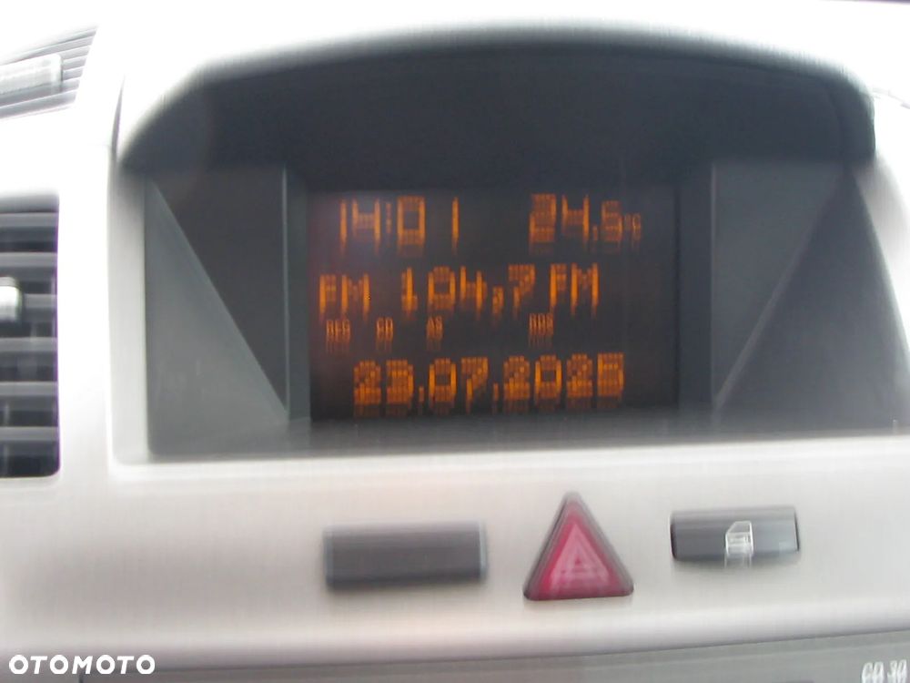 Opel Zafira 1.6 - 16