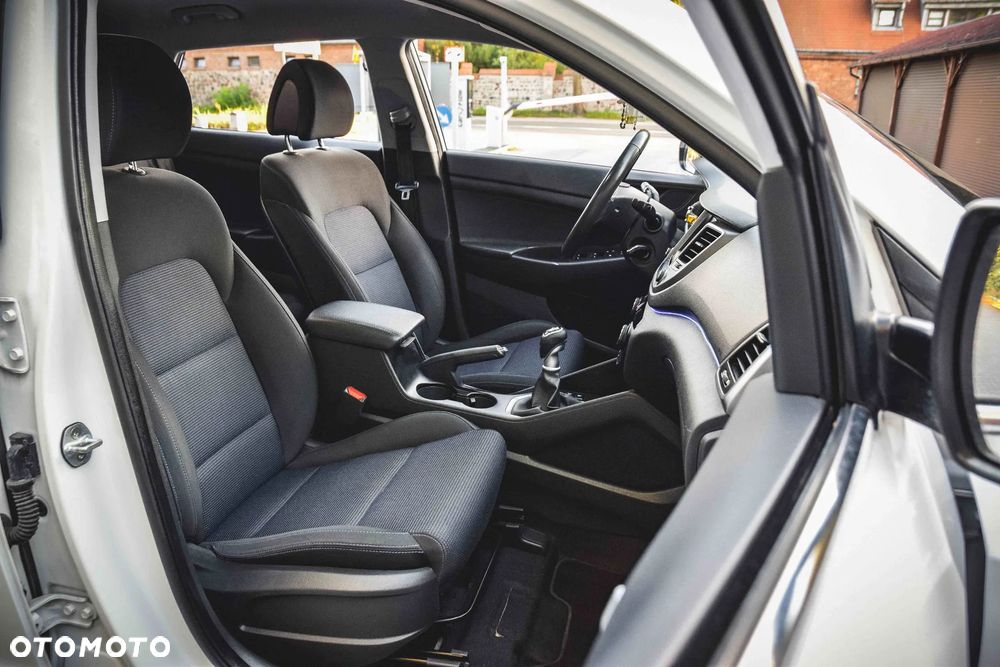 Hyundai Tucson 1.6 GDi 2WD Select - 6