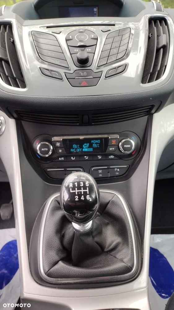 Ford C-MAX 1.6 TDCi Start-Stop-System Titanium - 19