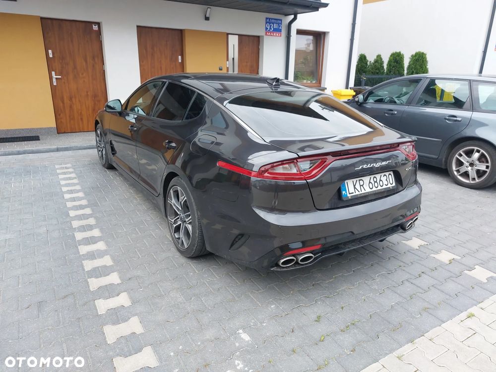Kia Stinger - 5