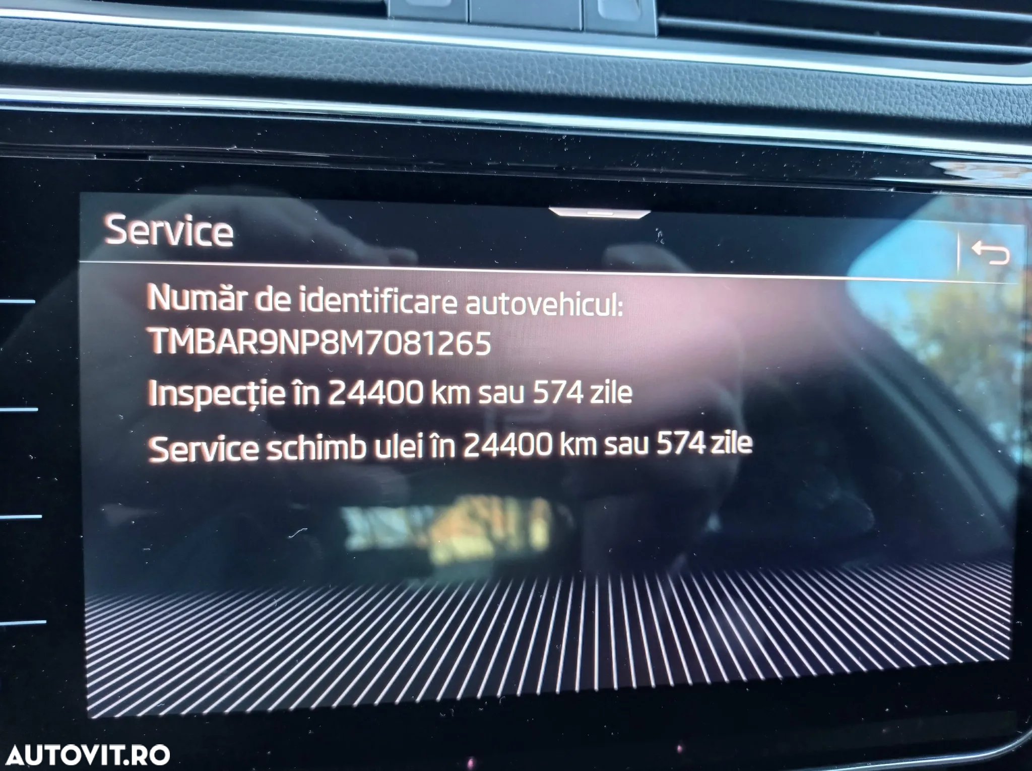 Skoda Superb 2.0 TDI DSG Style - 33