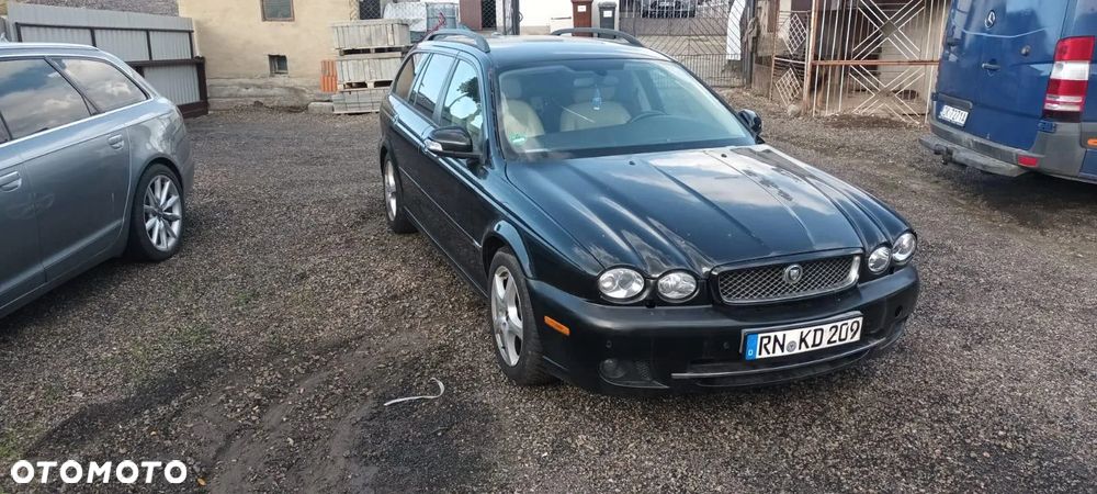 Jaguar X-Type - 1