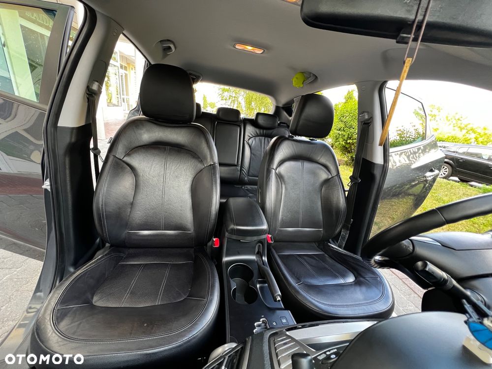 Hyundai ix35 2.0 CRDi 4WD Automatik Premium - 22