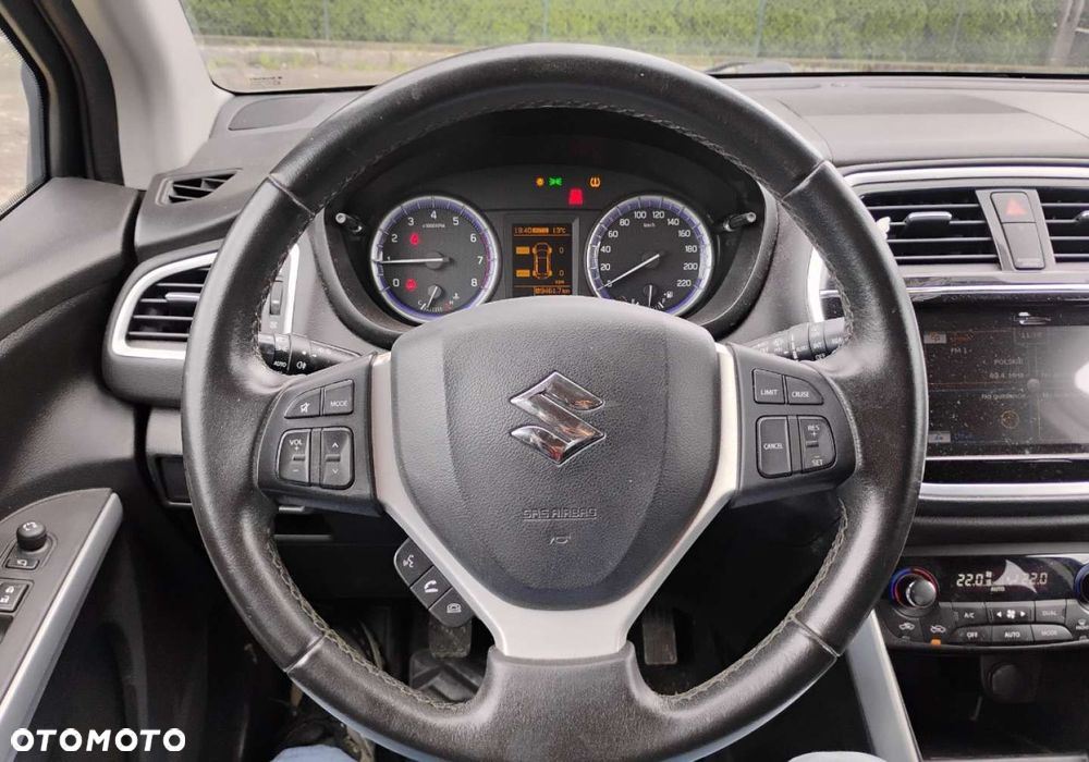 Suzuki SX4 S-Cross - 14