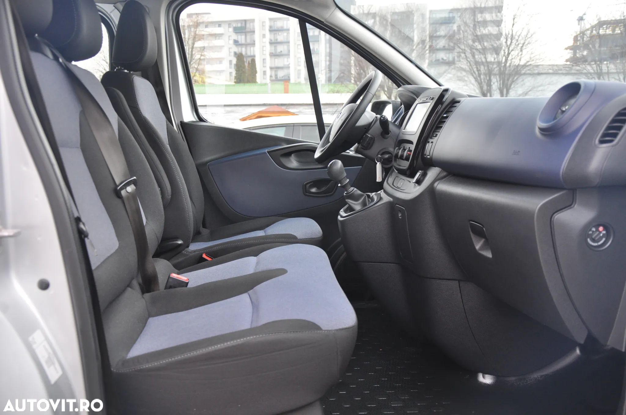 Opel Opel Vivaro L2H1 9 Locuri - 14