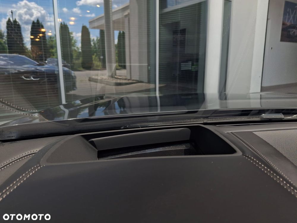 BMW Seria 8 840i xDrive - 13