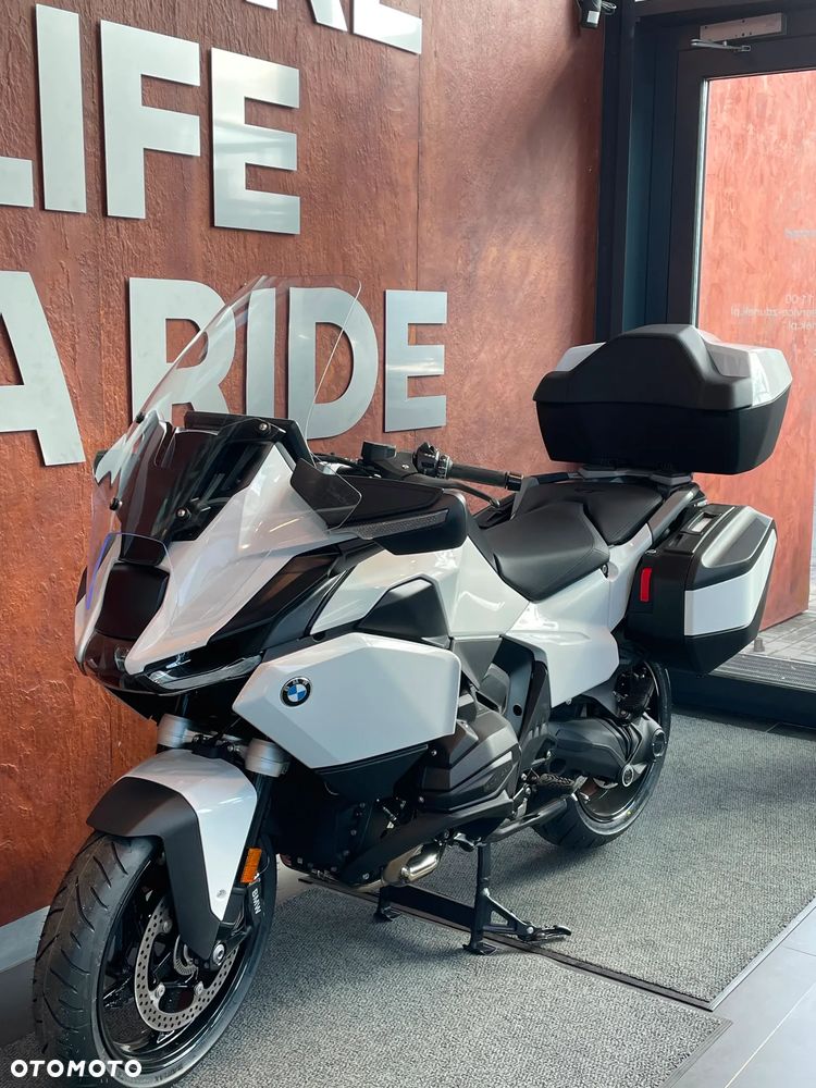 BMW R - 7