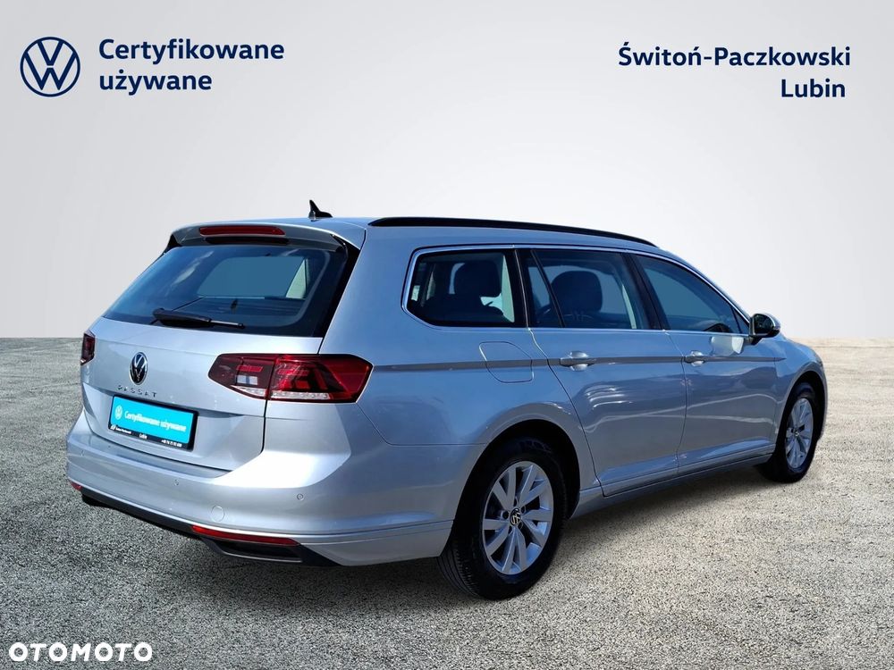 Volkswagen Passat Variant 2.0 TDI EVO Business - 5