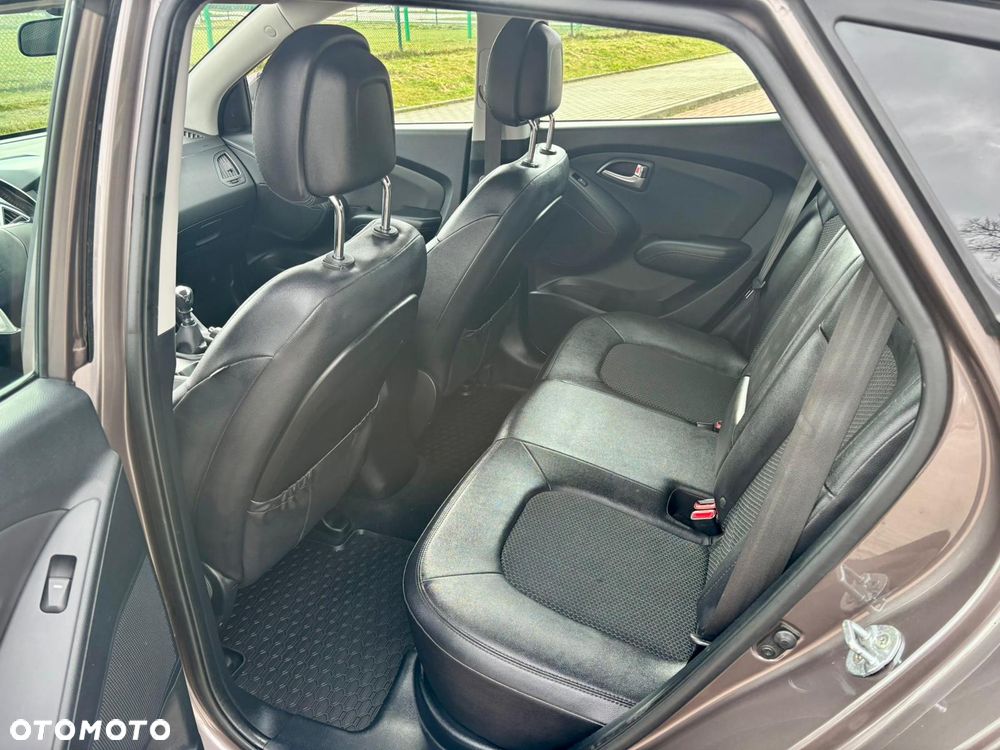 Hyundai ix35 1.6 GDI Comfort 2WD - 24