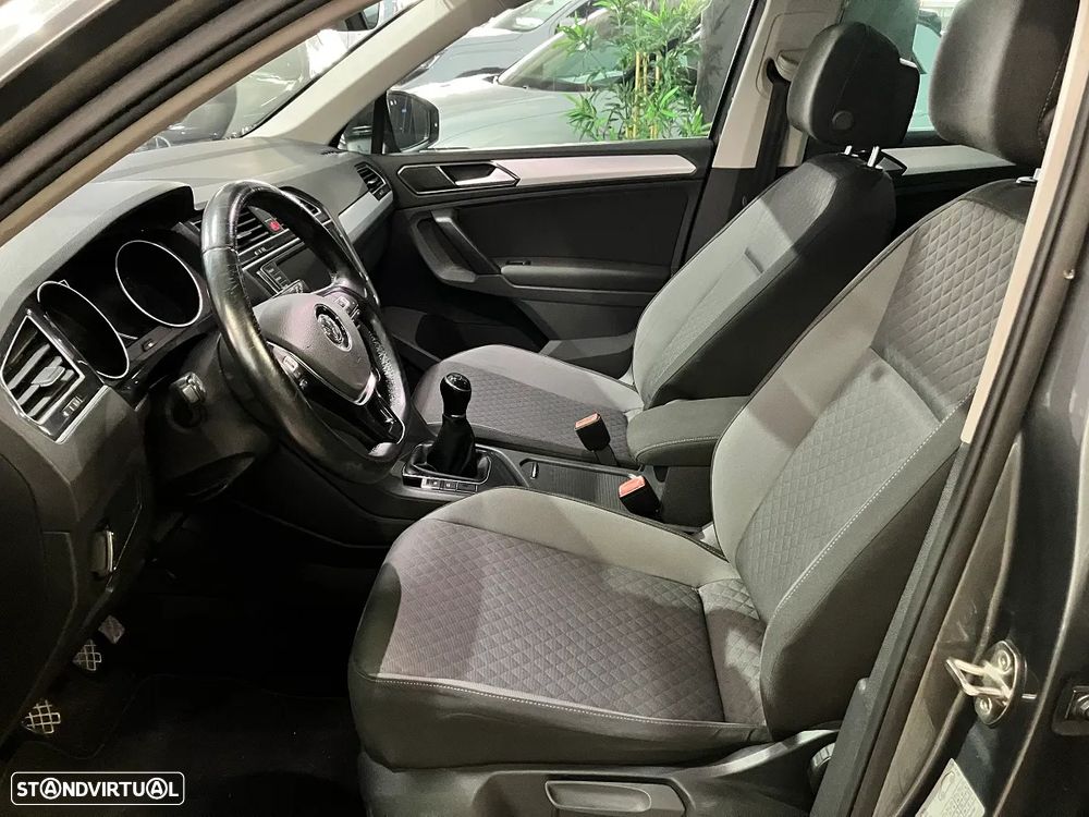 VW Tiguan 1.4 TSI Confortline - 13