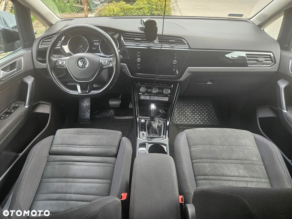 Volkswagen Touran 1.5 TSI EVO Highline DSG - 10