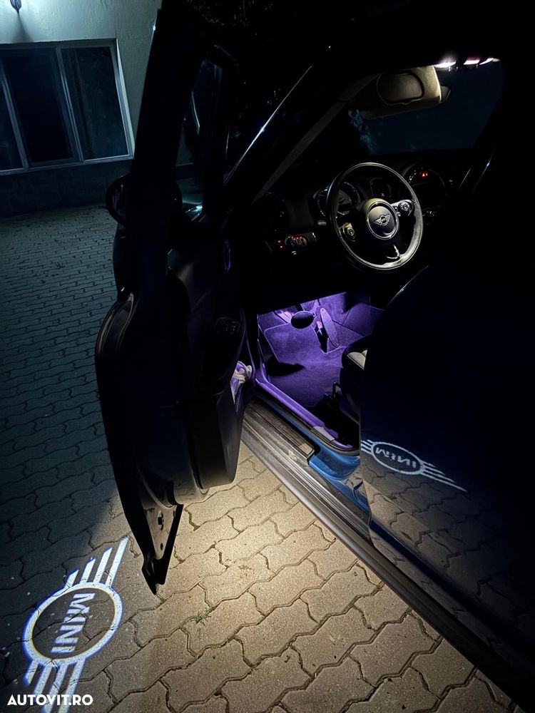 Mini Countryman - 10