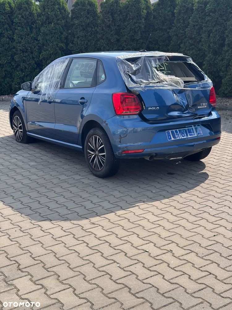 Volkswagen Polo 1.2 TSI Blue Motion Technology Allstar - 6