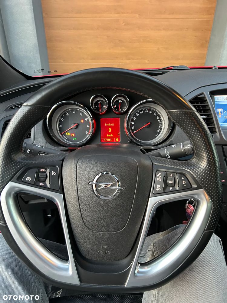 Opel Insignia 2.0 T Cosmo 4x4 - 18