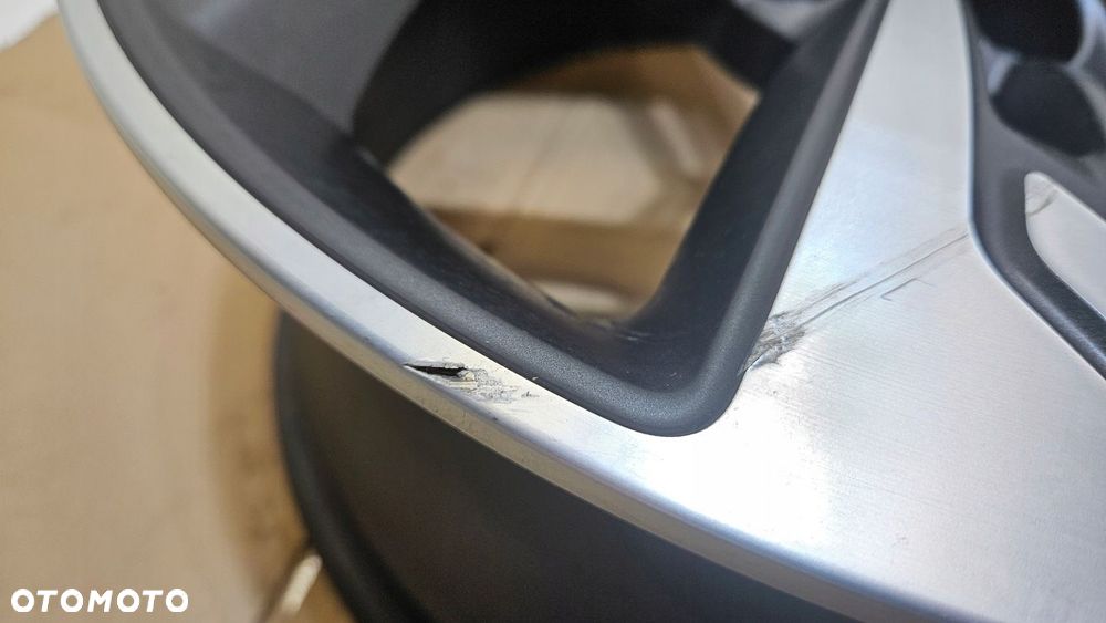 FELGA ALUMINIOWA JAGUAR 19 8J ET40 5x108 M9C3-1007-BA - 6