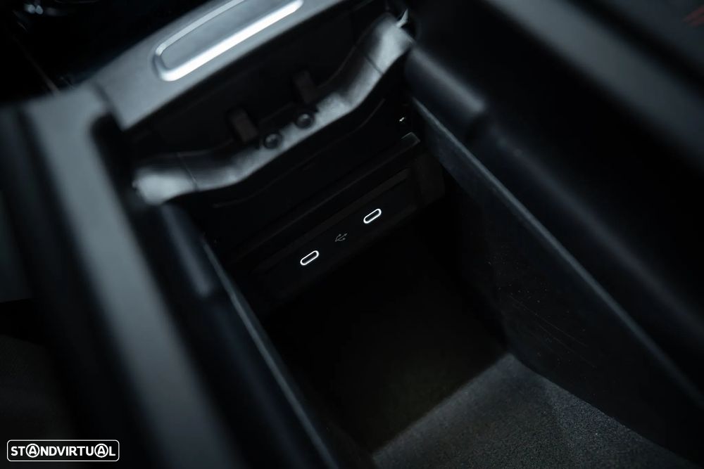 Mercedes-Benz A 250 e 8G-DCT AMG Line - 48