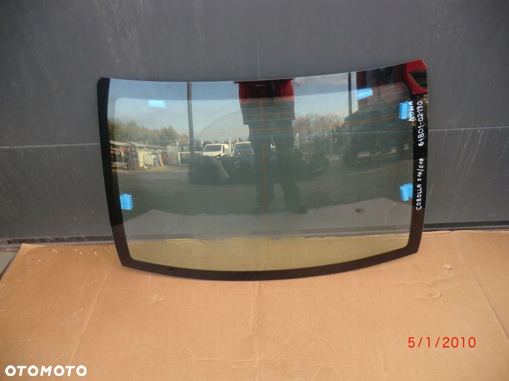 TOYOTA COROLLA E16 E18 13-19 SEDAN SZYBA TYLNA 64801-02190