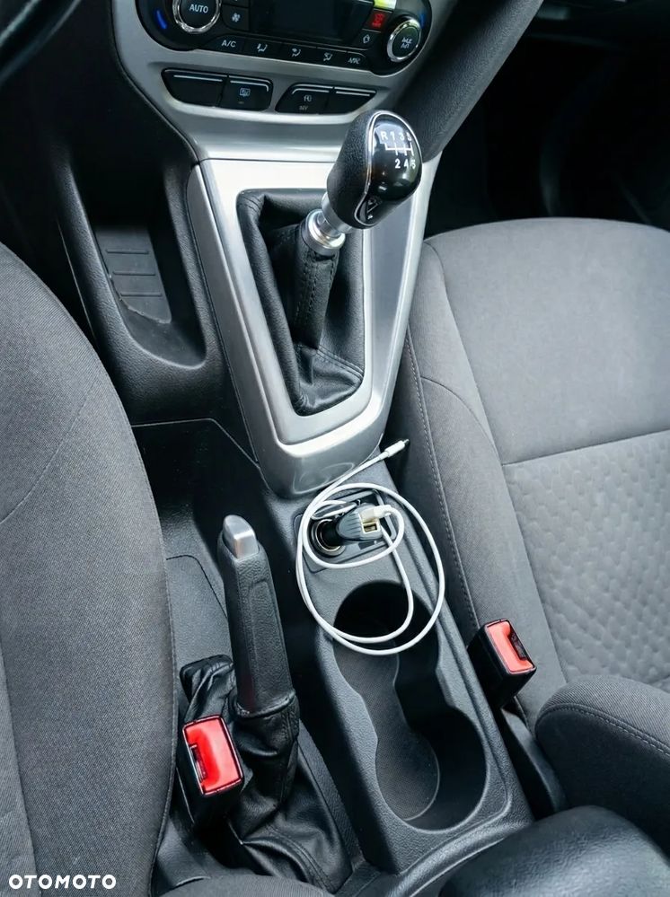Ford Focus 1.0 EcoBoost Edition - 24