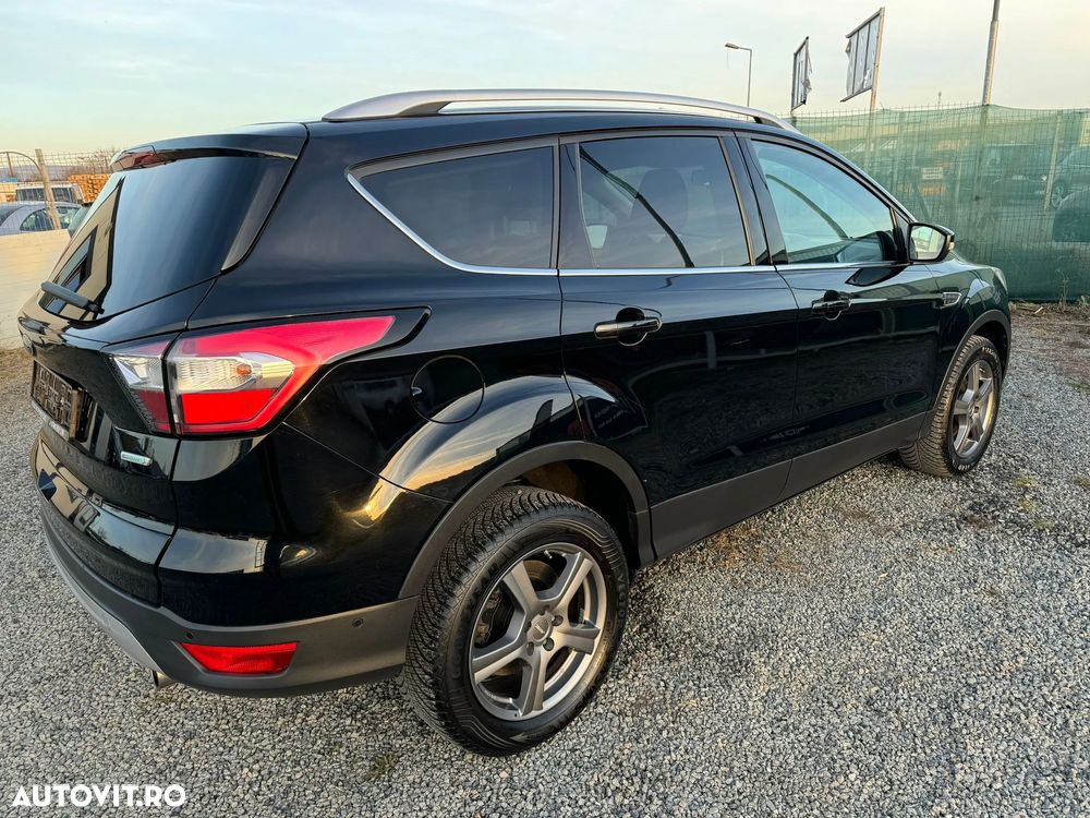 Ford Kuga 1.5 EcoBoost 2x4 Black & Silver - 8