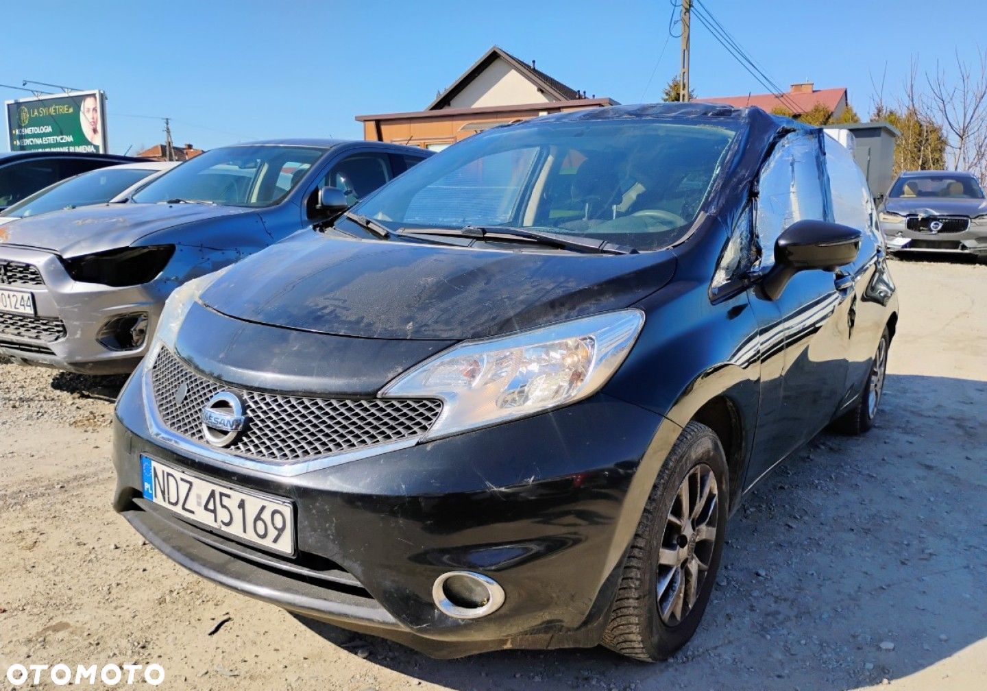 Nissan Note - 1