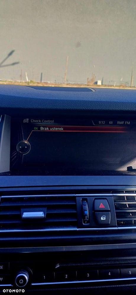 BMW Seria 5 520d Luxury Line - 13