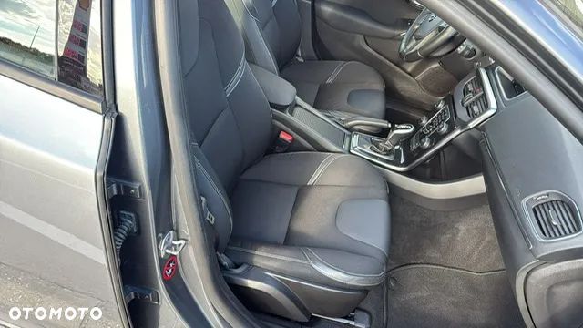 Volvo V40 D2 Drive-E Kinetic - 34