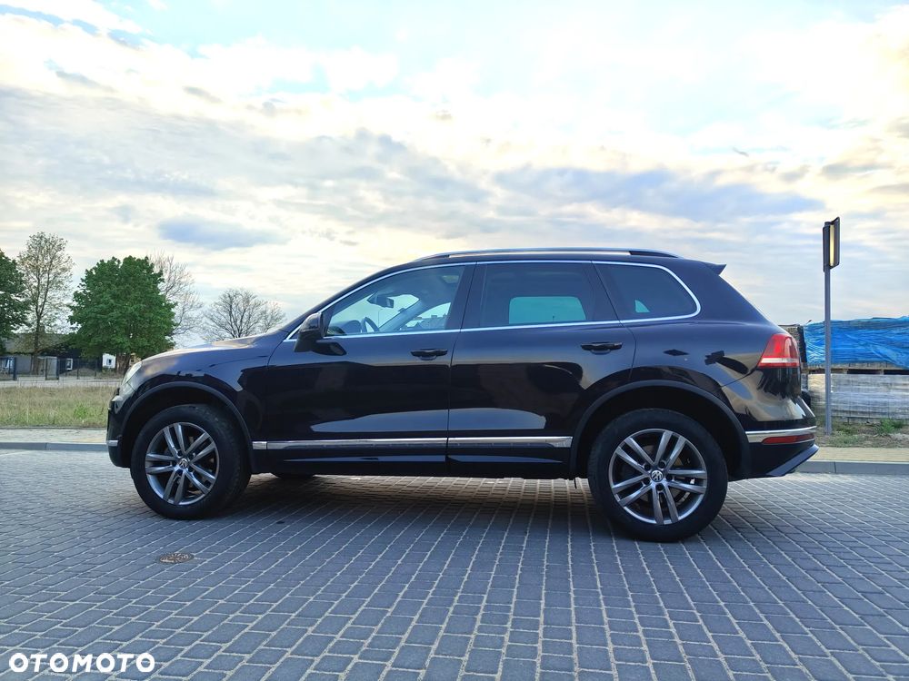 Volkswagen Touareg 3.0 V6 TDI BMT Perfectline R-Style - 30