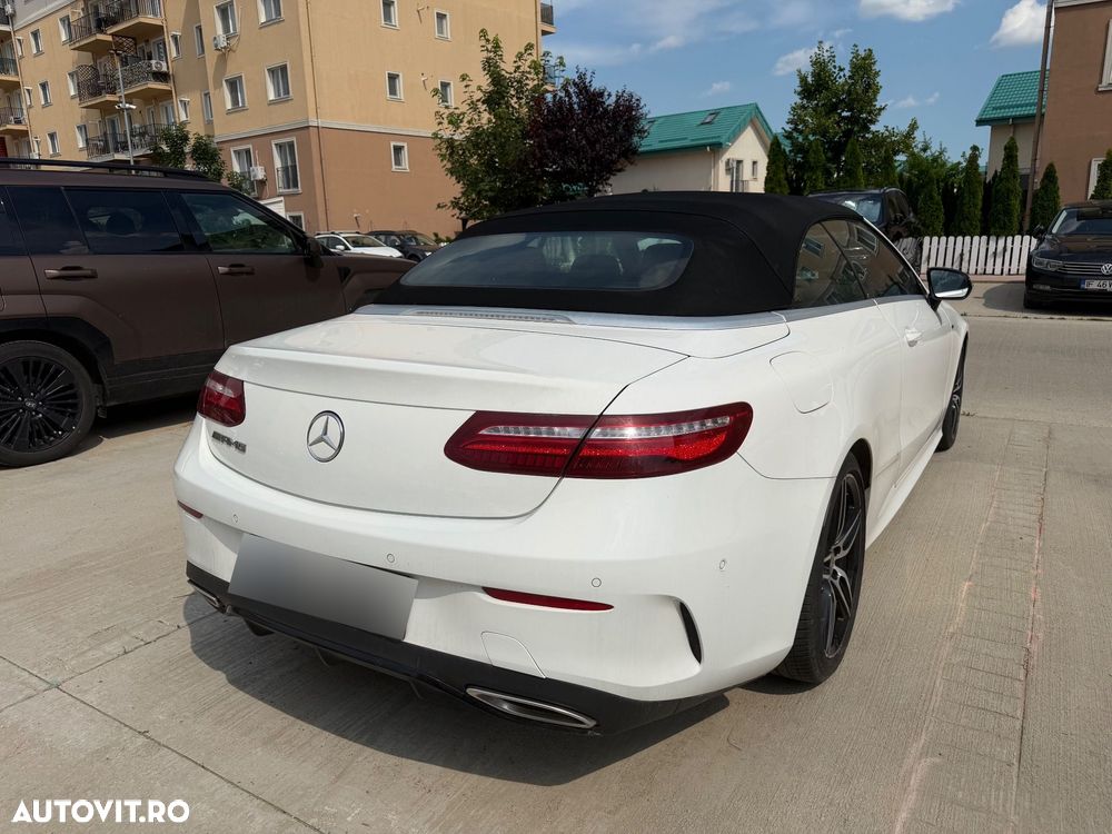 Mercedes-Benz E - 4