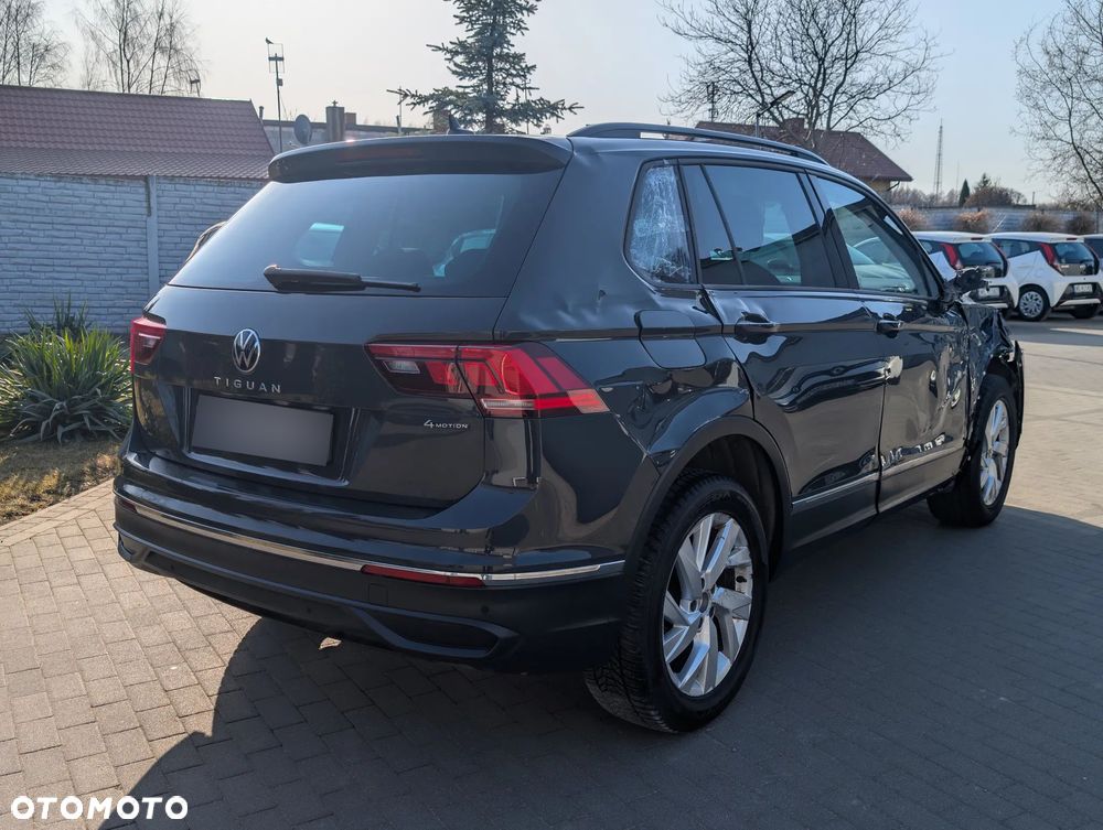 Volkswagen Tiguan 2.0 TSI 4Mot Life DSG - 5