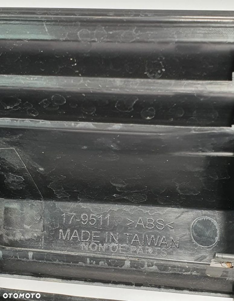 GRILL ATRAPA MASKI OPEL VECTRA C GTS ZAMIENNIK 17-9511 - 5