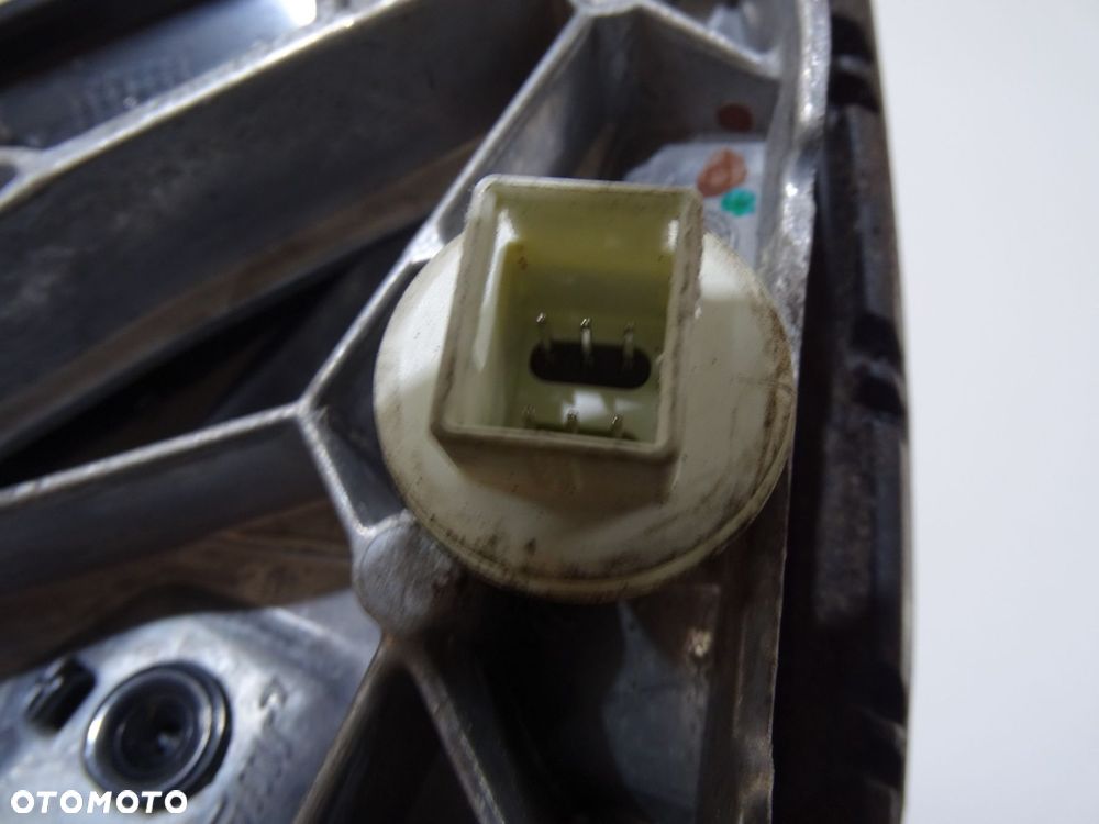 LUSTERKO LEWE BMW X1 E84 LIFT B38 6 PIN - 6