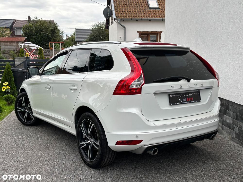 Volvo XC 60 D4 AWD Geartronic RDesign - 3