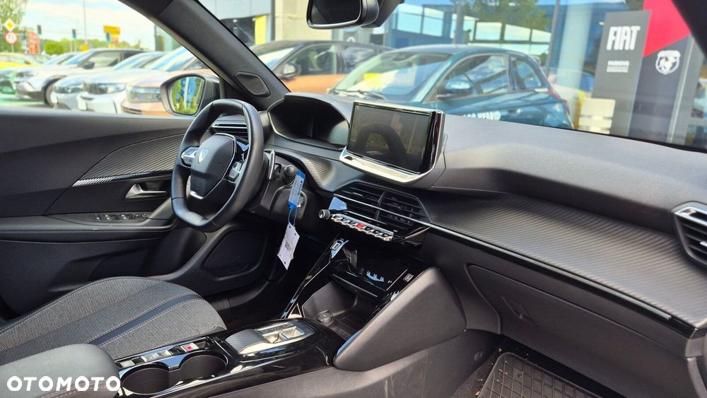 Peugeot 2008 1.2 PureTech Allure S&S EAT8 - 20