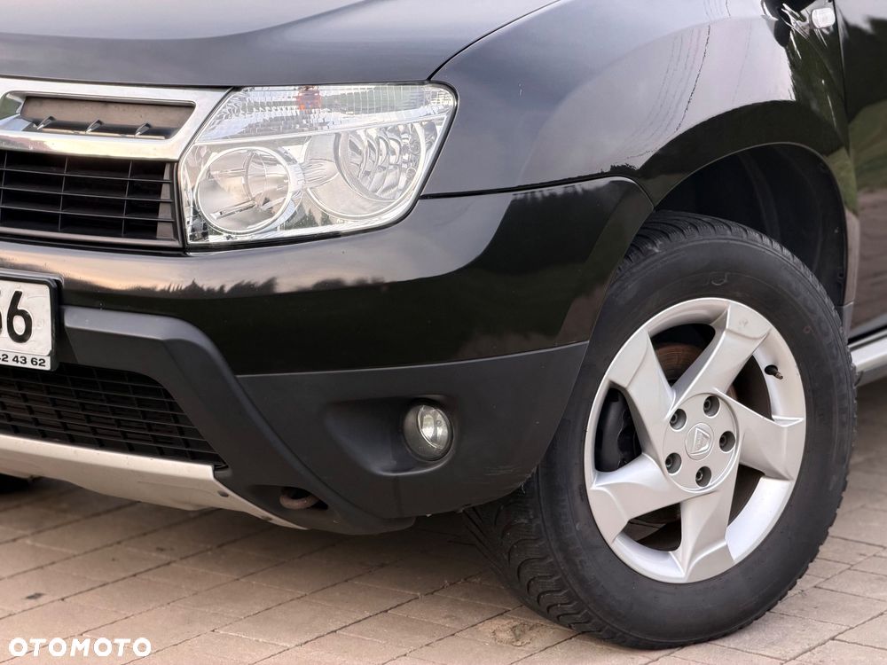 Dacia Duster 1.6 16V 105 4x2 Celebration - 33