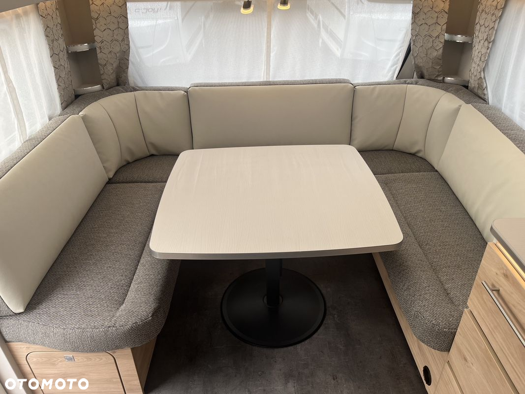Dethleffs Nomad 730 FKR - 16
