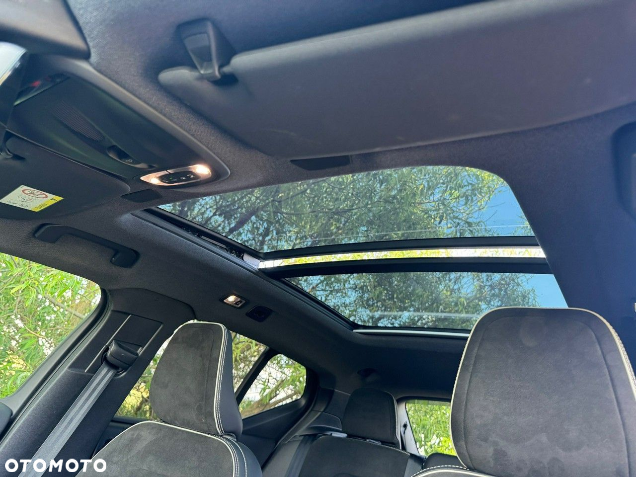 Volvo XC 40 D4 SCR AWD R-Design - 19