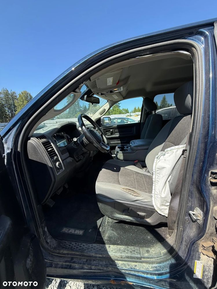 Dodge RAM 1500 5.7 4x4 - 8