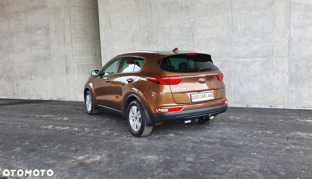 Kia Sportage 2.0 CRDI 4WD Automatik Vision - 4