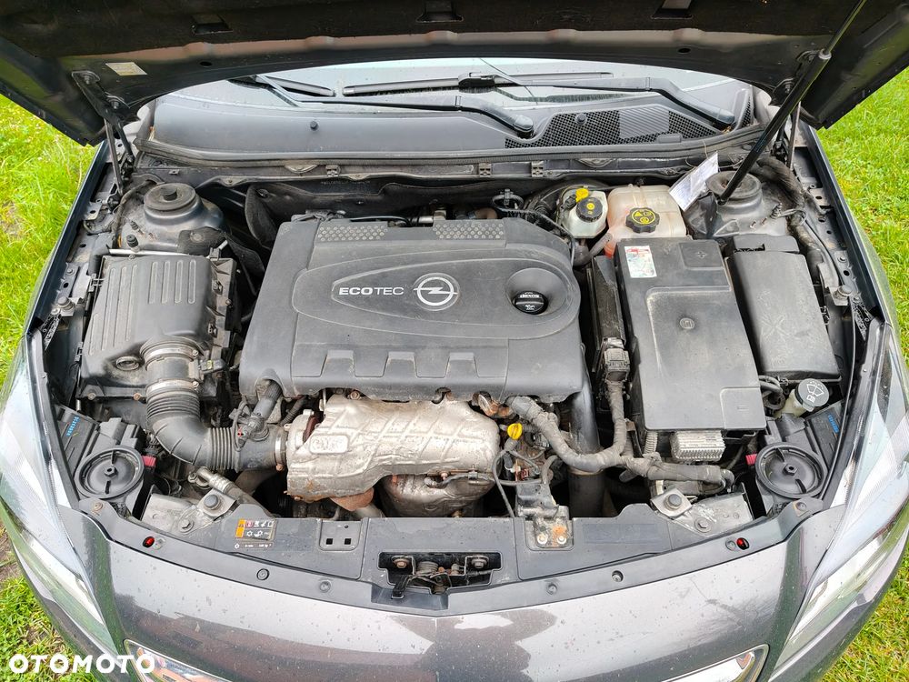 Opel Insignia 2.0 CDTI - 10