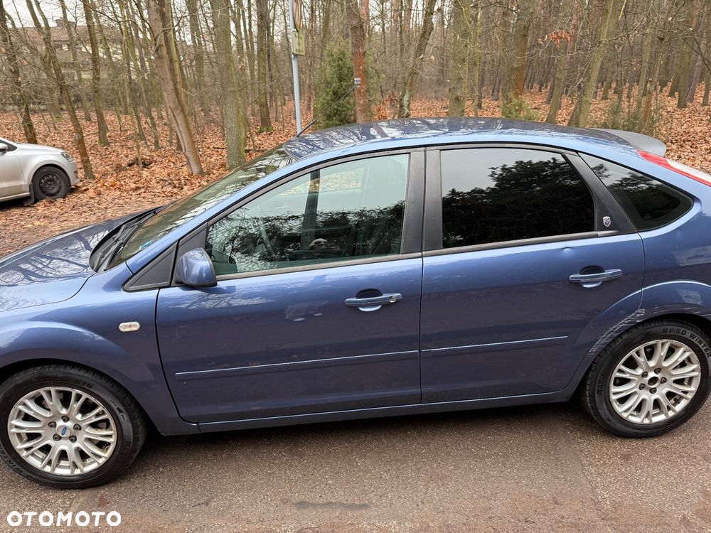 Ford Focus 2.0 Ghia - 2