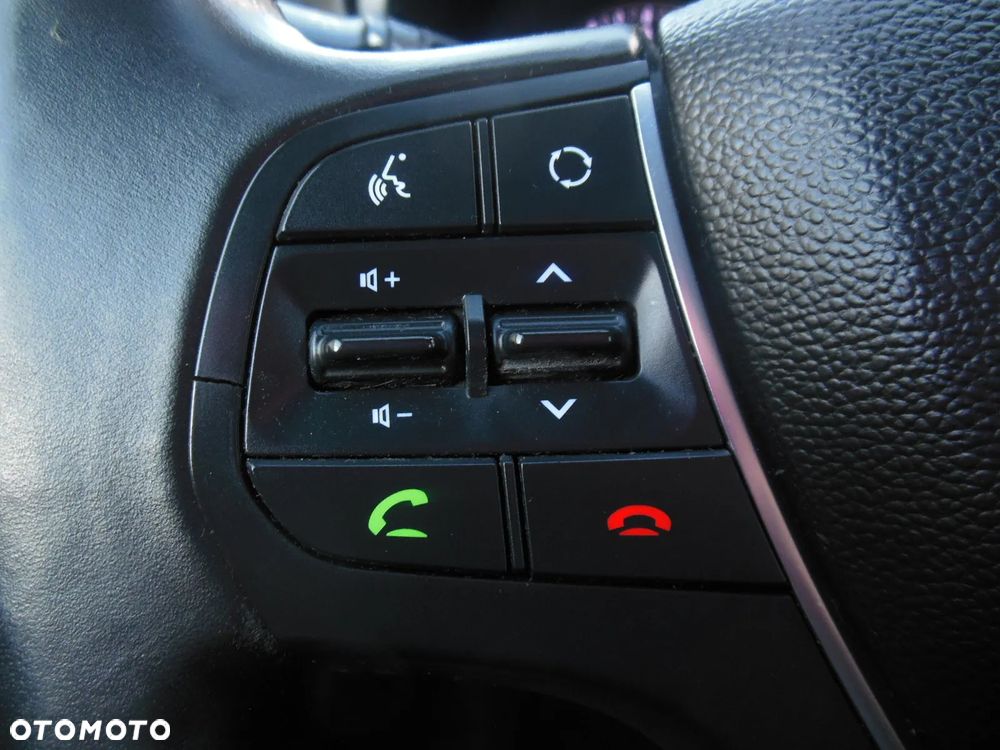 Hyundai i20 1.2 Intro Edition - 18